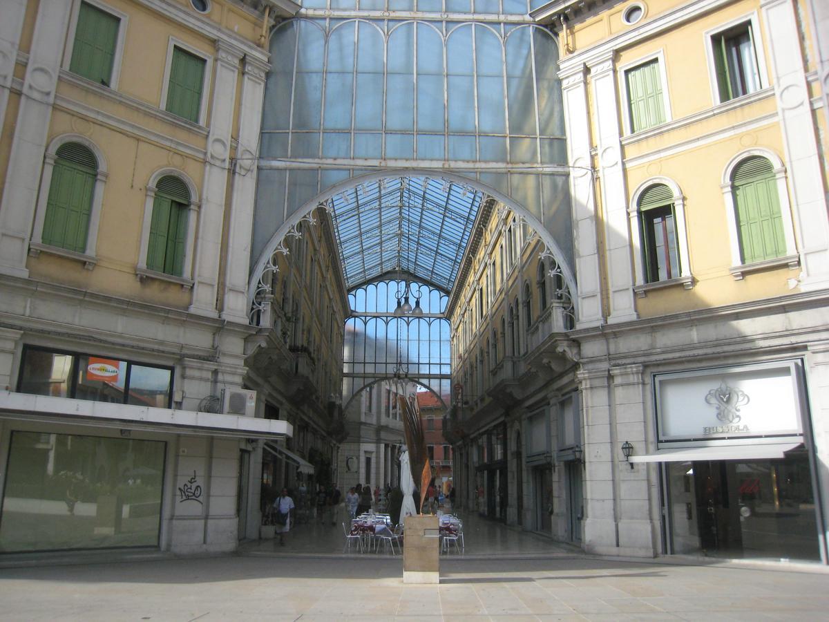 Le Maschere Mestre Exterior photo